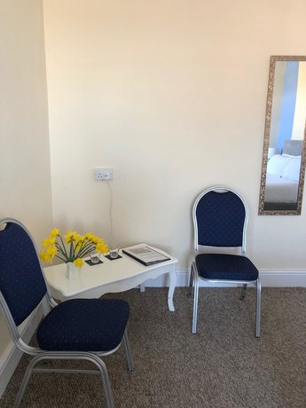 Imagen de la habitación del Hotel Royal Ashton. Foto 5
