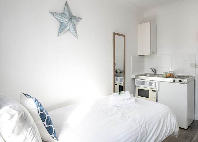 Imagen de la habitación del Hotel Royal Ashton. Foto 6