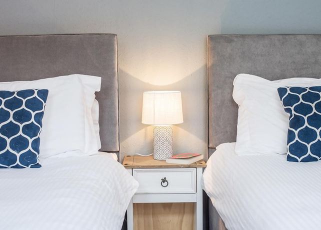 Imagen de la habitación del Hotel Royal Ashton. Foto 7