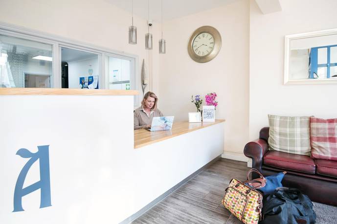 Imagen de los interiores del Hotel Royal Ashton. Foto 20