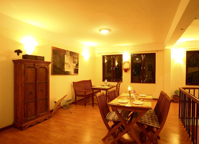 Imagen del bar/restaurante del Hotel Royal Astoria. Foto 3