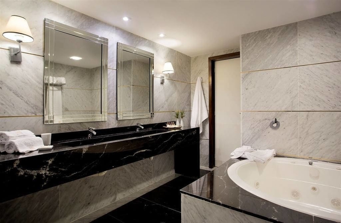 Imagen de la habitación del Hotel Royal Atl&acirc;ntica Maca&eacute;. Foto 5