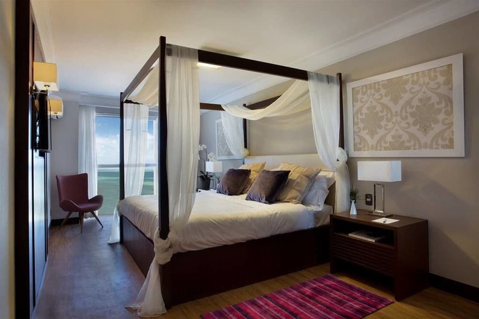 Imagen de la habitación del Hotel Royal Atl&acirc;ntica Maca&eacute;. Foto 10