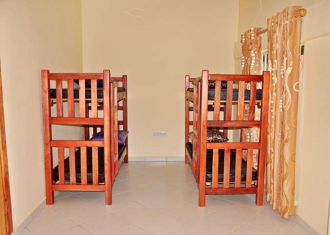Imagen de la habitación del Hotel Royal Atlantic Hostel. Foto 9