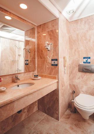 Imagen general del Hotel Royal Atlantis Beach. Foto 1