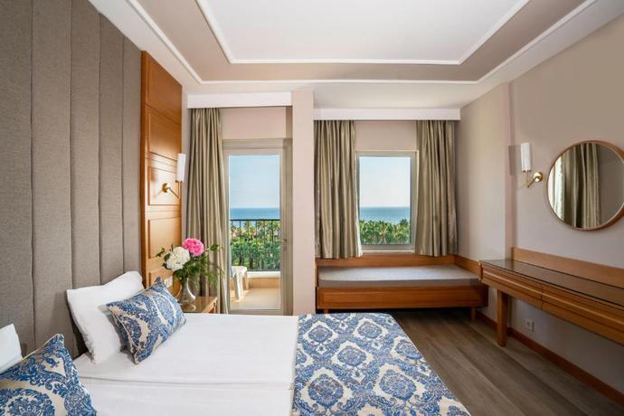 Imagen general del Hotel Royal Atlantis Beach. Foto 7