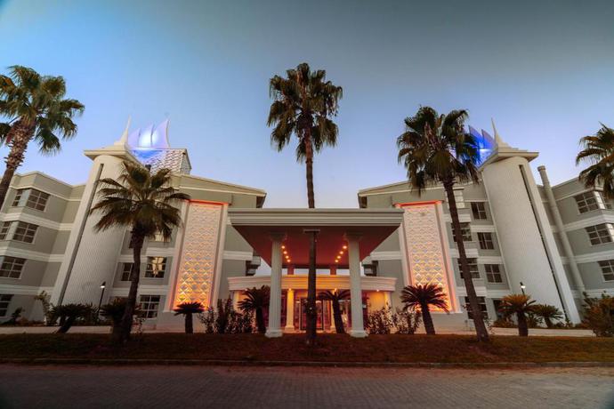 Imagen general del Hotel Royal Atlantis Beach. Foto 9