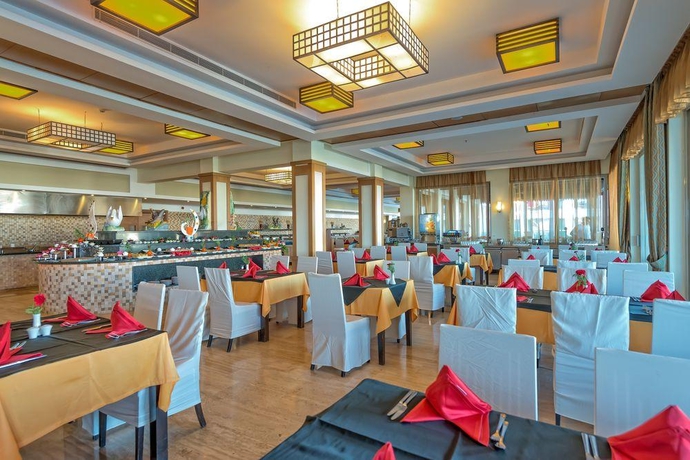 Imagen general del Hotel Royal Atlantis Resort Spa. Foto 6