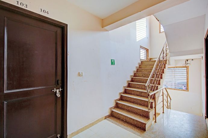 Imagen de los interiores del Hotel Royal Avenue By F9s. Foto 15