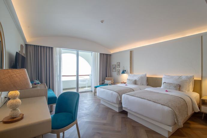 Imagen de la habitación del Hotel Royal Avila Boutique Resort. Foto 7