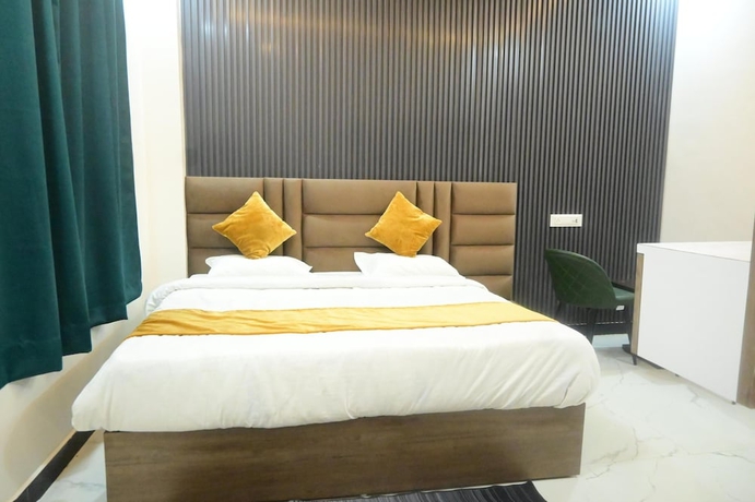 Imagen de la habitación del Hotel Royal Awadh Inn. Foto 4
