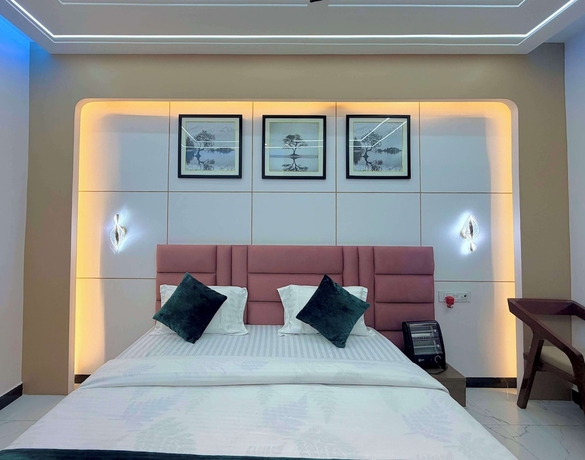 Imagen de la habitación del Hotel Royal Awadh Inn. Foto 6