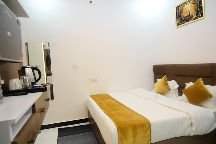 Imagen de la habitación del Hotel Royal Awadh Inn. Foto 9