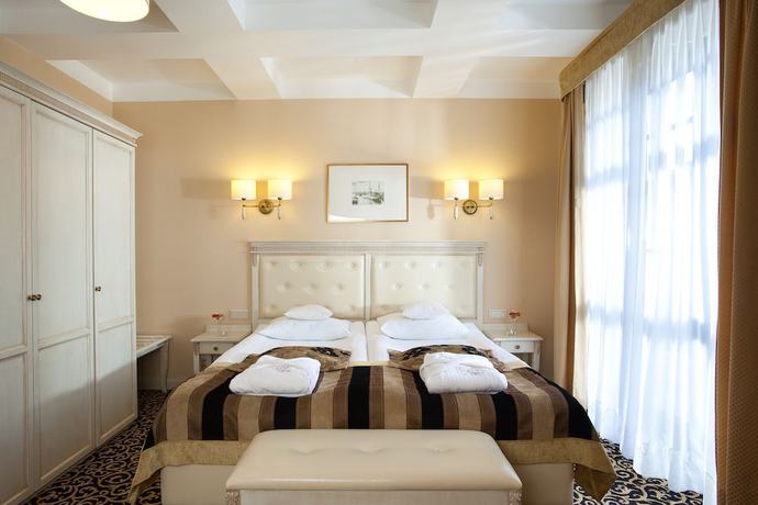 Imagen de la habitación del Hotel Royal Baltic Luxury Boutique. Foto 15