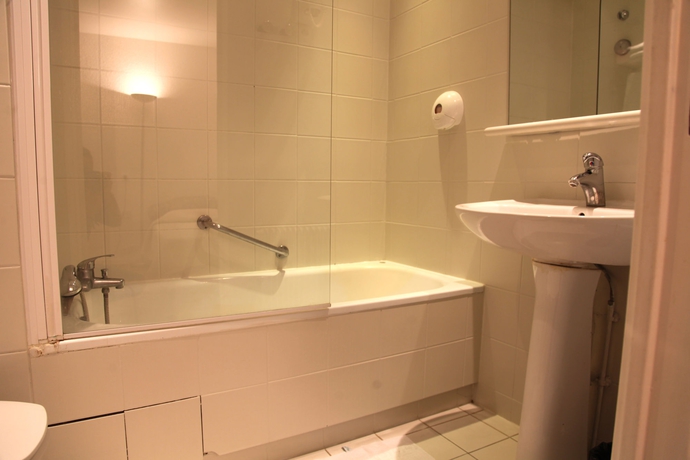 Imagen de la habitación del Hotel Royal Bastille. Foto 15