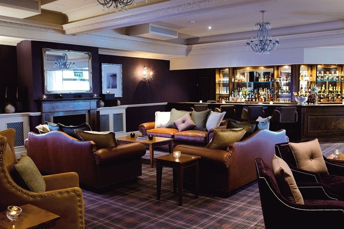 Imagen del bar/restaurante del Hotel Royal Bath and Spa Bournemouth. Foto 3