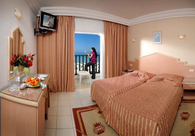 Imagen de la habitación del Hotel Royal Beach. Foto 11