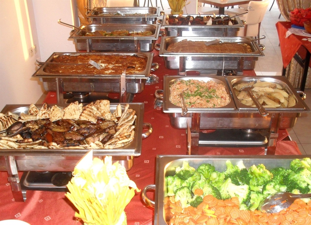 Imagen del bar/restaurante del Hotel Royal Beach. Foto 2