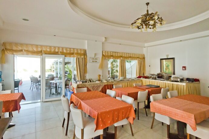 Imagen general del Hotel Royal Beach Karpathos. Foto 7