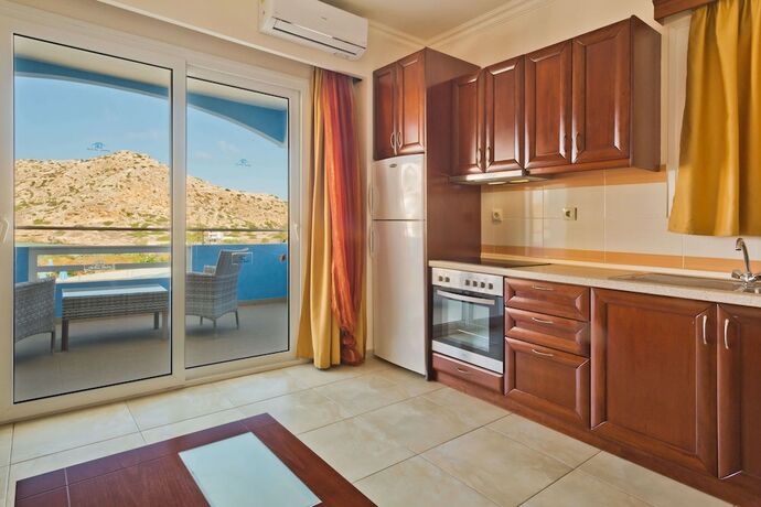 Imagen de la habitación del Hotel Royal Beach Karpathos. Foto 18