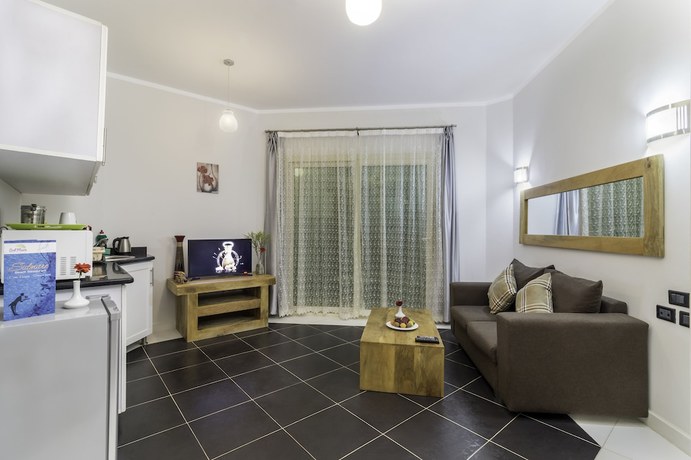 Imagen de la habitación del Hotel Royal Beach Serviced Apartments. Foto 8