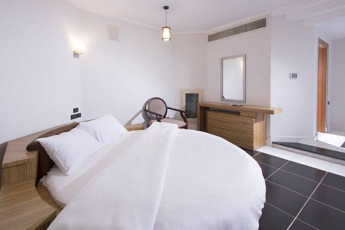Imagen de la habitación del Hotel Royal Beach Serviced Apartments. Foto 12