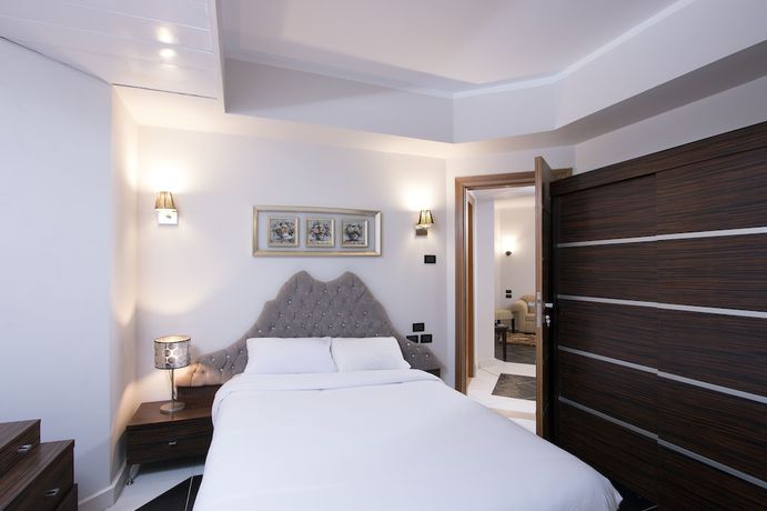 Imagen de la habitación del Hotel Royal Beach Serviced Apartments. Foto 15