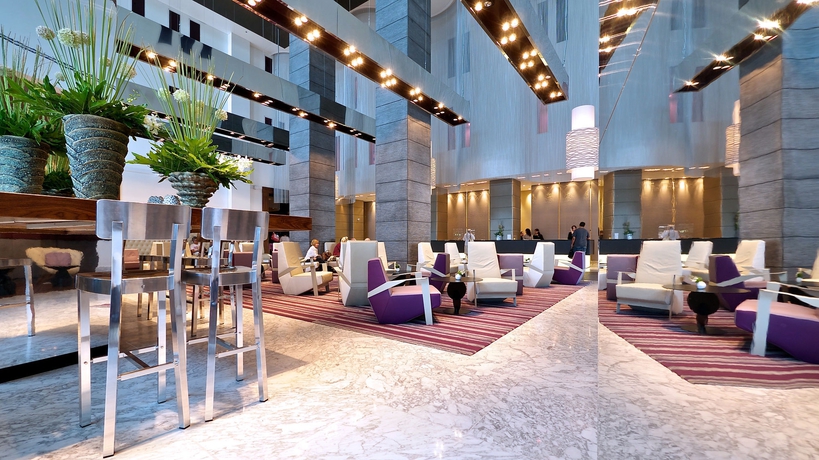 Imagen de los interiores del Hotel Royal Beach Tel Aviv. Foto 7