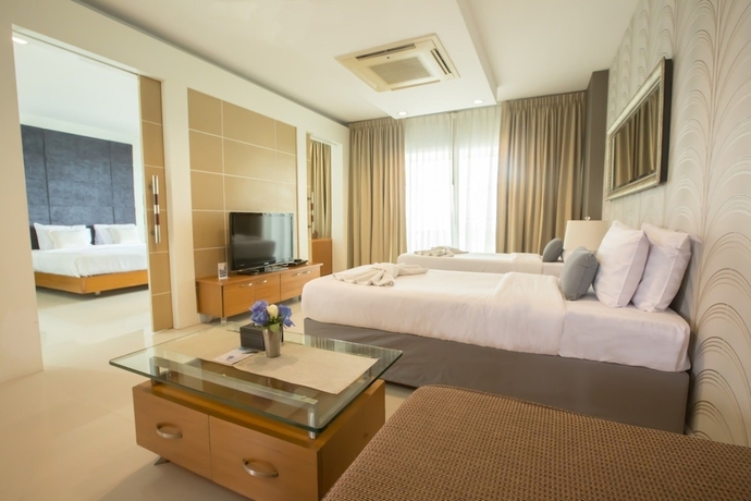 Imagen de la habitación del Hotel Royal Beach View Suites. Foto 7