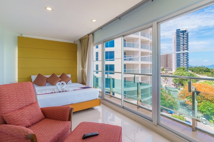 Imagen de la habitación del Hotel Royal Beach View Suites. Foto 13