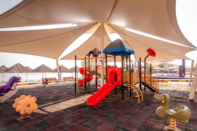 Imagen de los interiores del Hotel Royal Beach and Resort. Foto 16