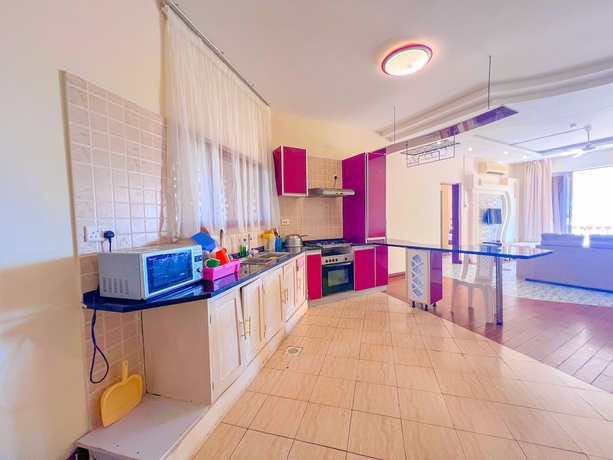 Imagen de la habitación del Hotel Royal Beachfront Apartments. Foto 9