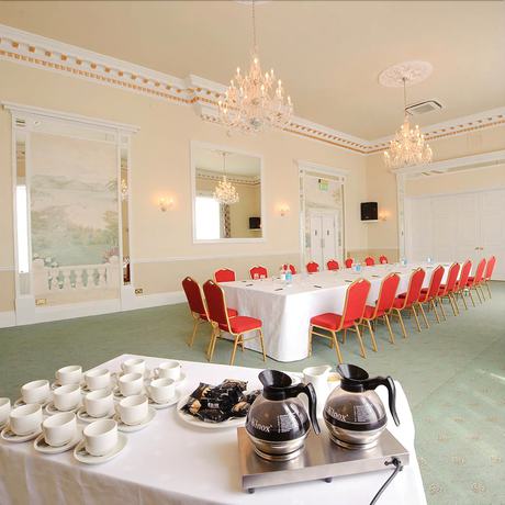 Imagen de los interiores del Hotel Royal Beacon. Foto 18