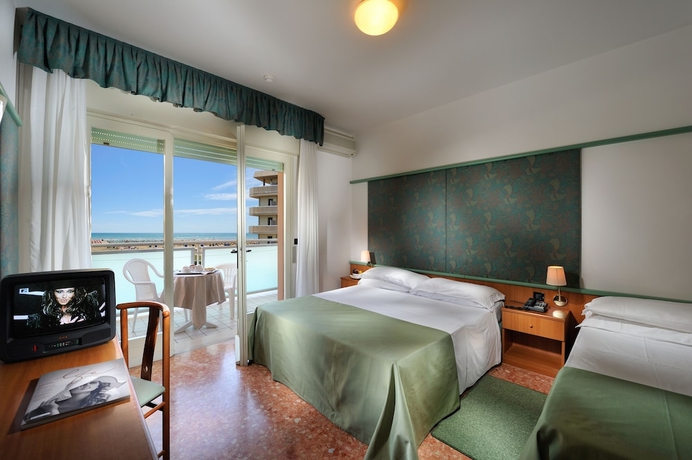 Imagen de la habitación del Hotel Royal, Bibione. Foto 4
