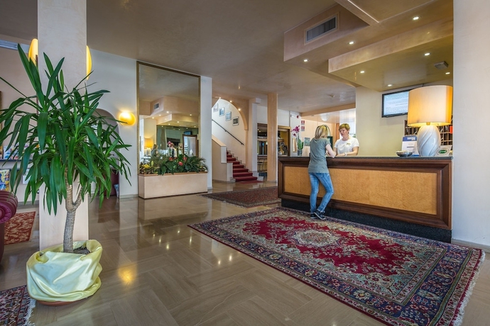 Imagen de los interiores del Hotel Royal, Bibione. Foto 17