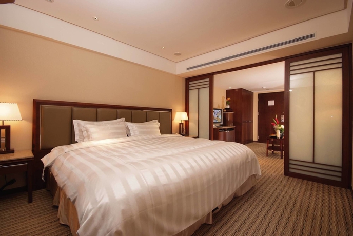 Imagen de la habitación del Hotel Royal Biz Taipei. Foto 9