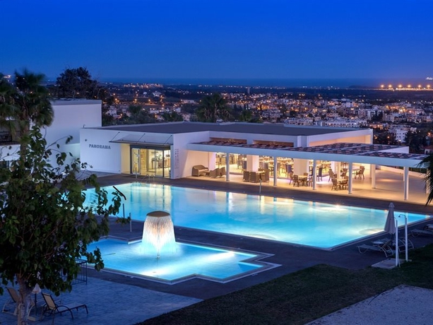 Imagen general del Hotel Royal Blue, Paphos. Foto 7