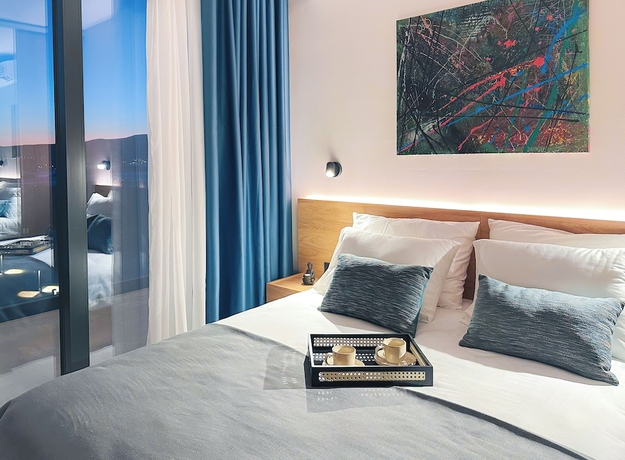 Imagen de la habitación del Hotel Royal Blue Resort And Residence. Foto 3