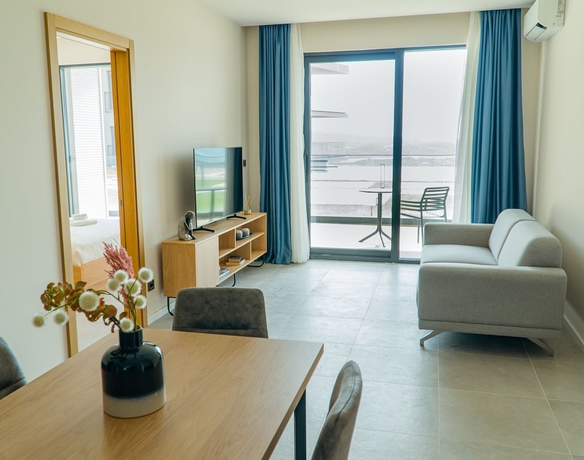 Imagen de la habitación del Hotel Royal Blue Resort And Residence. Foto 7