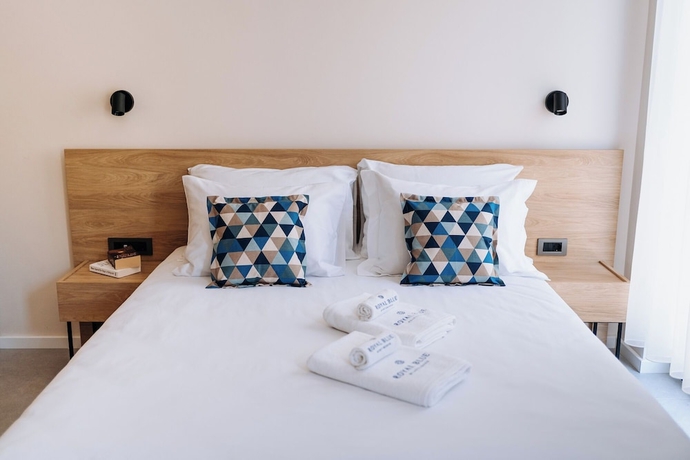 Imagen de la habitación del Hotel Royal Blue Resort And Residence. Foto 9