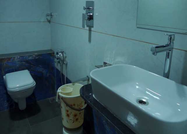 Imagen de la habitación del Hotel Royal Blue, Vithalapur. Foto 3