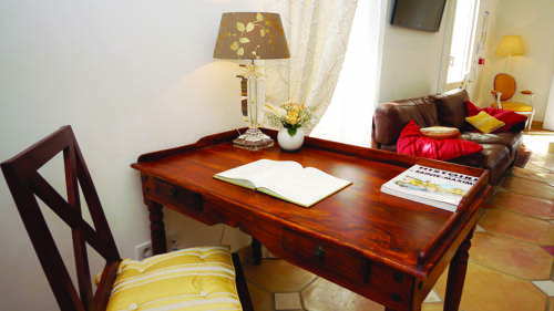 Imagen de la habitación del Hotel Royal Bon Repos. Foto 13