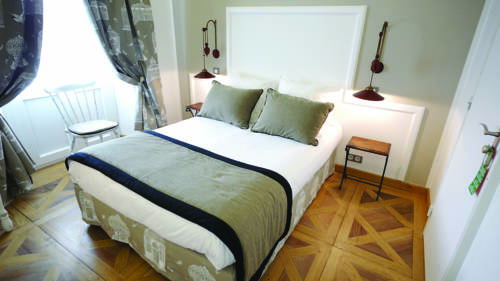 Imagen de la habitación del Hotel Royal Bon Repos. Foto 14