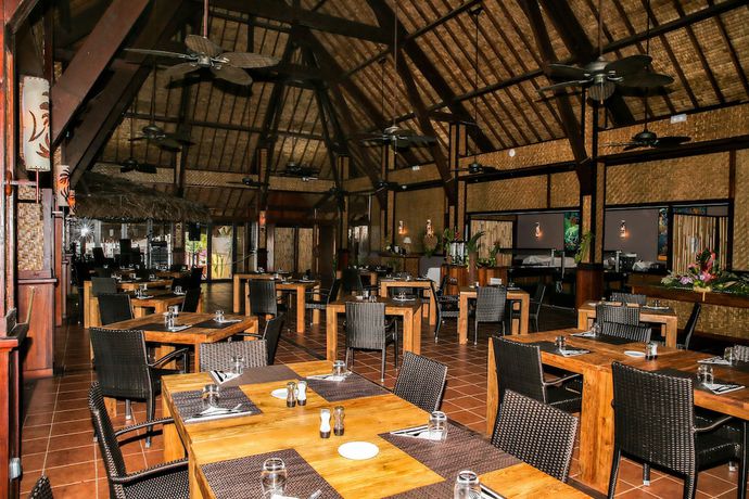 Imagen del bar/restaurante del Hotel Royal Bora Bora. Foto 5