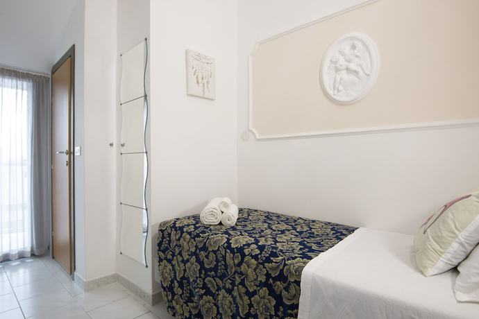 Imagen de la habitación del Hotel Royal Boutique, Riccione. Foto 5