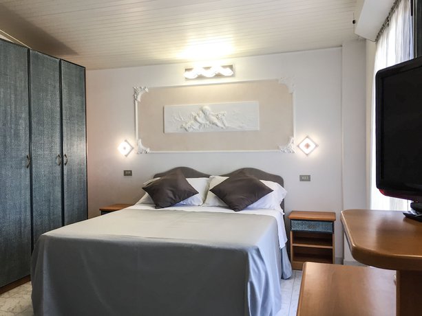 Imagen de la habitación del Hotel Royal Boutique, Riccione. Foto 9