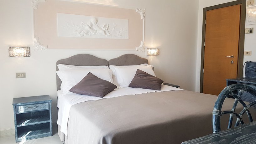 Imagen de la habitación del Hotel Royal Boutique, Riccione. Foto 10