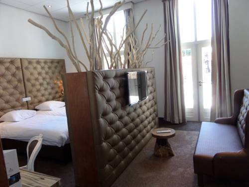 Imagen de la habitación del Hotel Royal Bridges. Foto 9