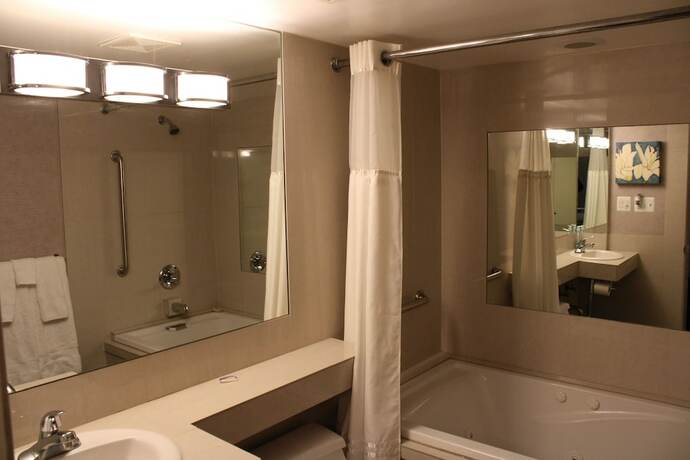 Imagen de la habitación del Hotel Royal Budget Inn. Foto 13