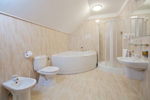 Imagen de la habitación del Hotel Royal, CHOMUTOV. Foto 4
